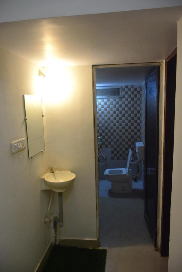 Blue Beds Homestay, Exotic 2bhk Ac House Apartment *