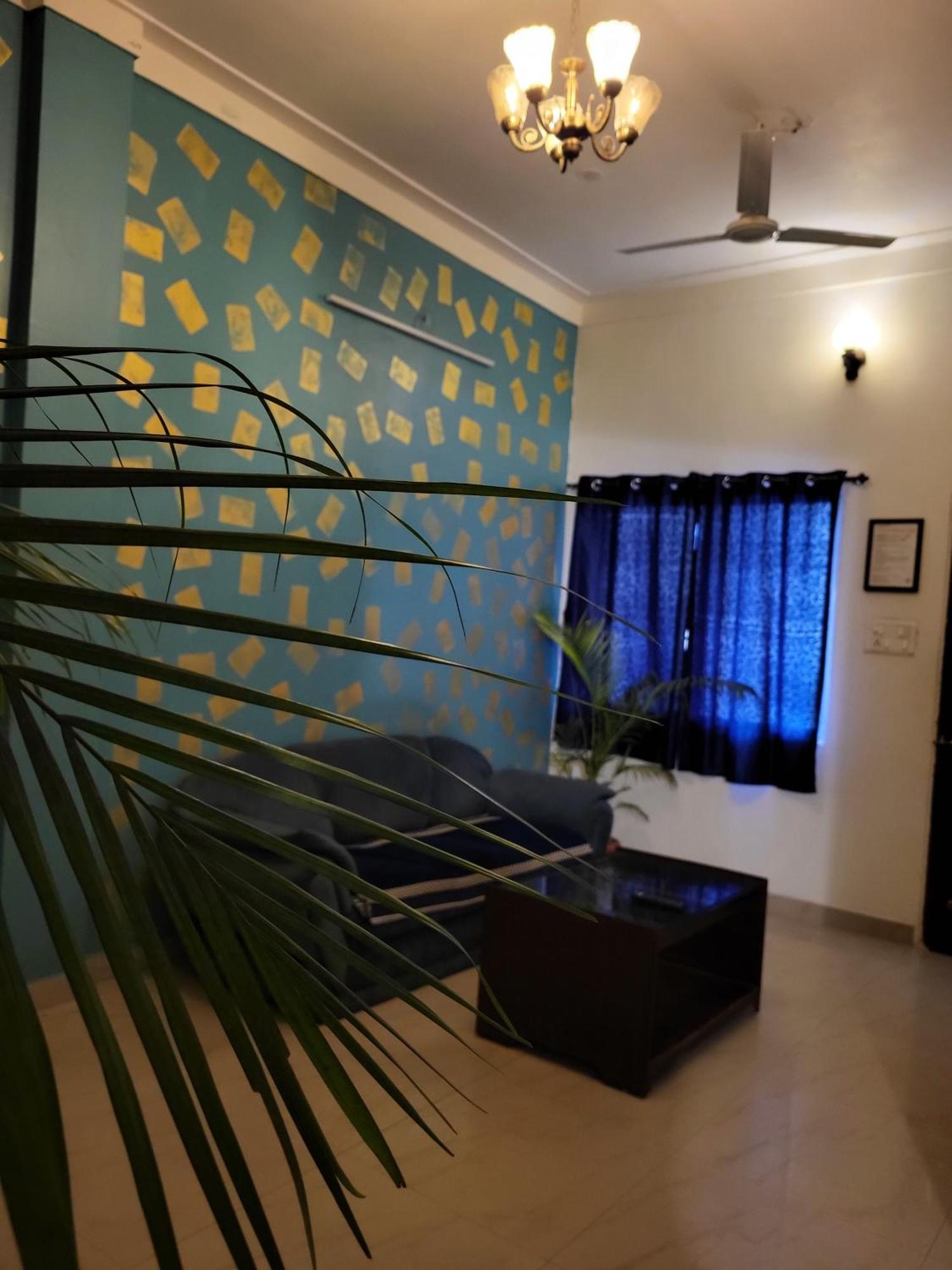 Blue Beds Homestay, Exotic 2bhk Ac House *